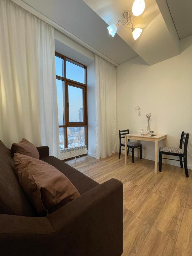 Mini Cozy Corner #1 Apartment อัลมาตี ภายนอก รูปภาพ